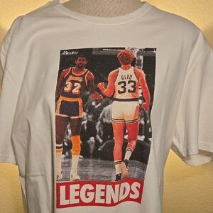 White Legends Graphic T-Shirt‎